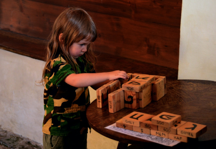 Ester a hebrej&scaron;tina.