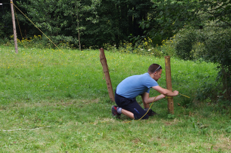 Makak v&aacute;že lodn&iacute;.