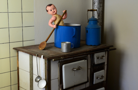 Surrealistick&eacute; z&aacute;ti&scaron;&iacute;.