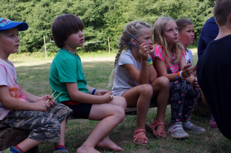 Soutěž v &scaron;ikovnosti, hůlky.