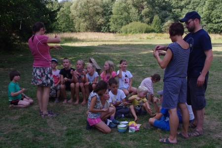 Soutěž v &scaron;ikovnosti, hůlky.