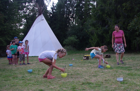 Soutěž v &scaron;ikovnosti, hůlky.