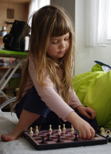 Esterka jako d&aacute;ma.