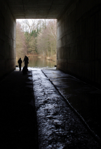 Uvnitř hr&aacute;ze, v&yacute;pusť.