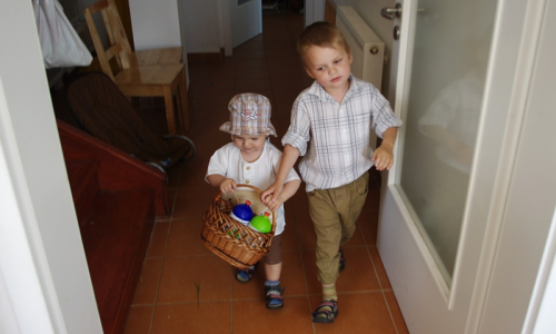 jde se oslavit narozeniny babičky