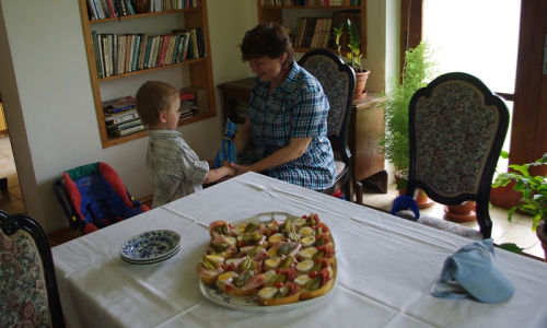 &Scaron;imon blahopřeje babičce k narozenin&aacute;m