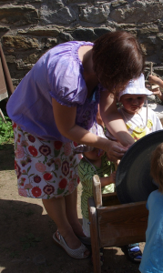 Matěj brous&iacute; vlastn&iacute; kam&iacute;nek