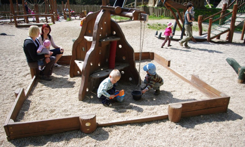 17-na-detskem-hristi