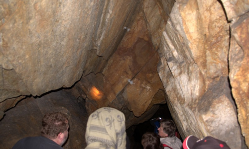 Kr&aacute;tk&eacute; nakouknut&iacute; do ledečsk&eacute;ho krasu.