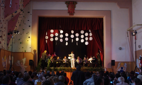 Akordeonov&yacute; orchestr dět&iacute; ze ZU&Scaron; to pěkně rozbalil.