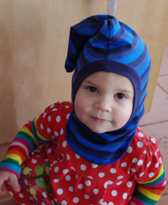 Ester se speci&aacute;ln&iacute; čepic&iacute;.