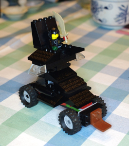 Dal&scaron;&iacute; bojov&eacute; auto od Mtěje.