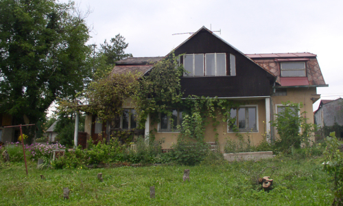 zahradu jsme museli &uacute;plně vyk&aacute;cet